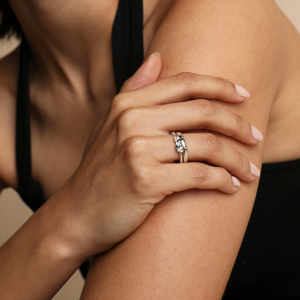 Alexandrite Diamond Milestone Ring in Solid White Gold - Image 5