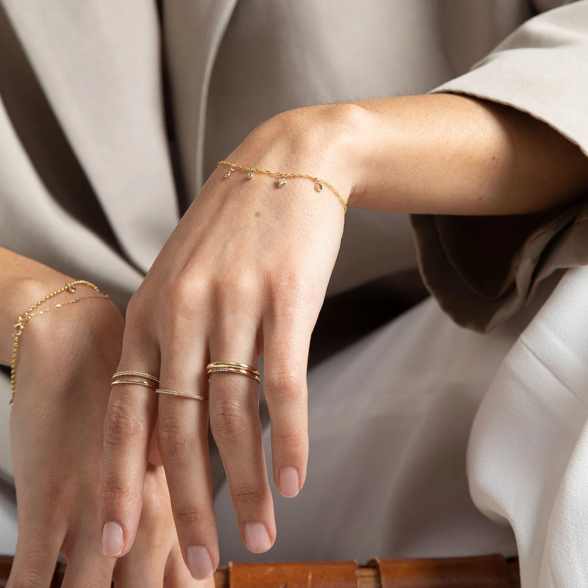 Astrid Chain Bracelet in Solid Gold - Image 4