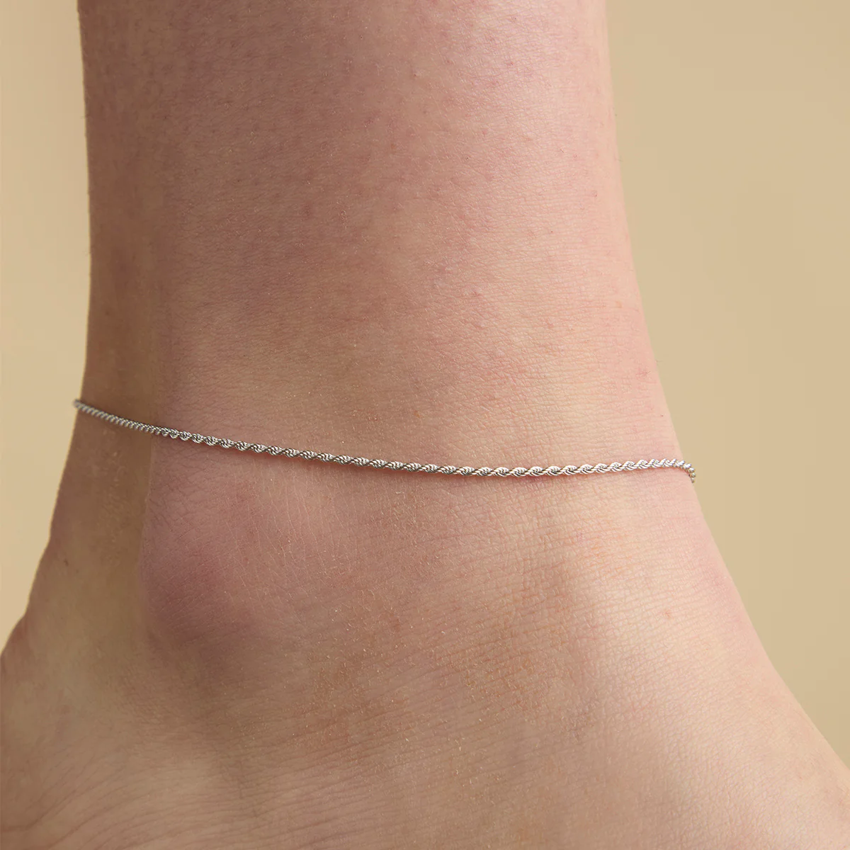 Essential Rope Chain Anklet in Silver - Image 2