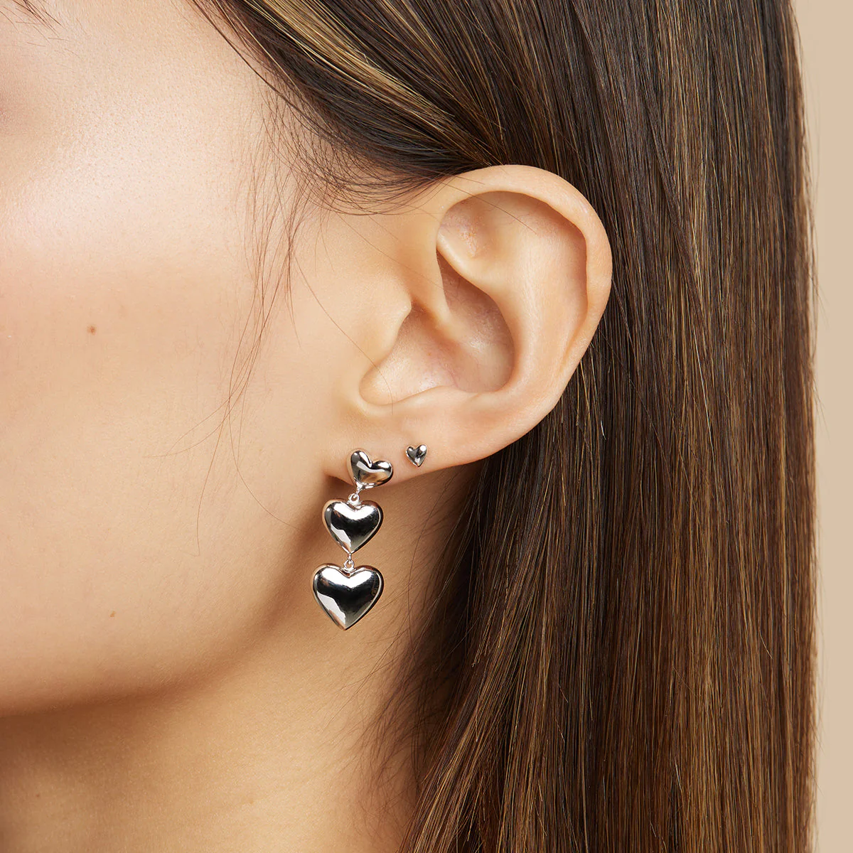 Heart Stud Earrings in Silver - Image 2