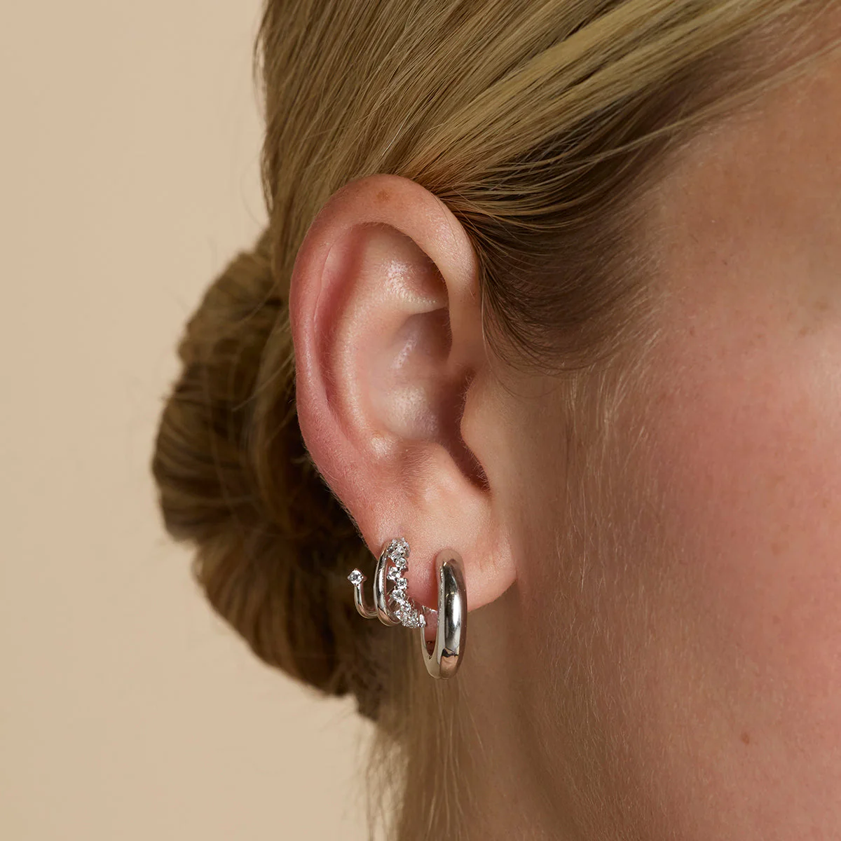 Illusion Spiral Huggies in Silver - Image 3