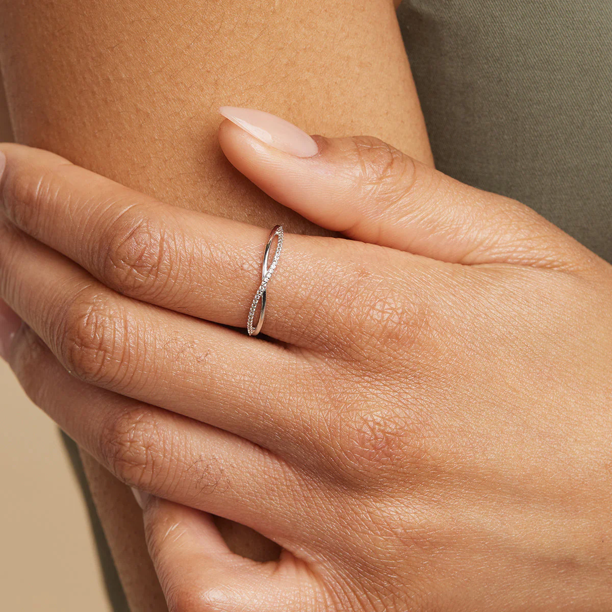 Infinite Topaz Pavé Ring in Solid White Gold - Image 2