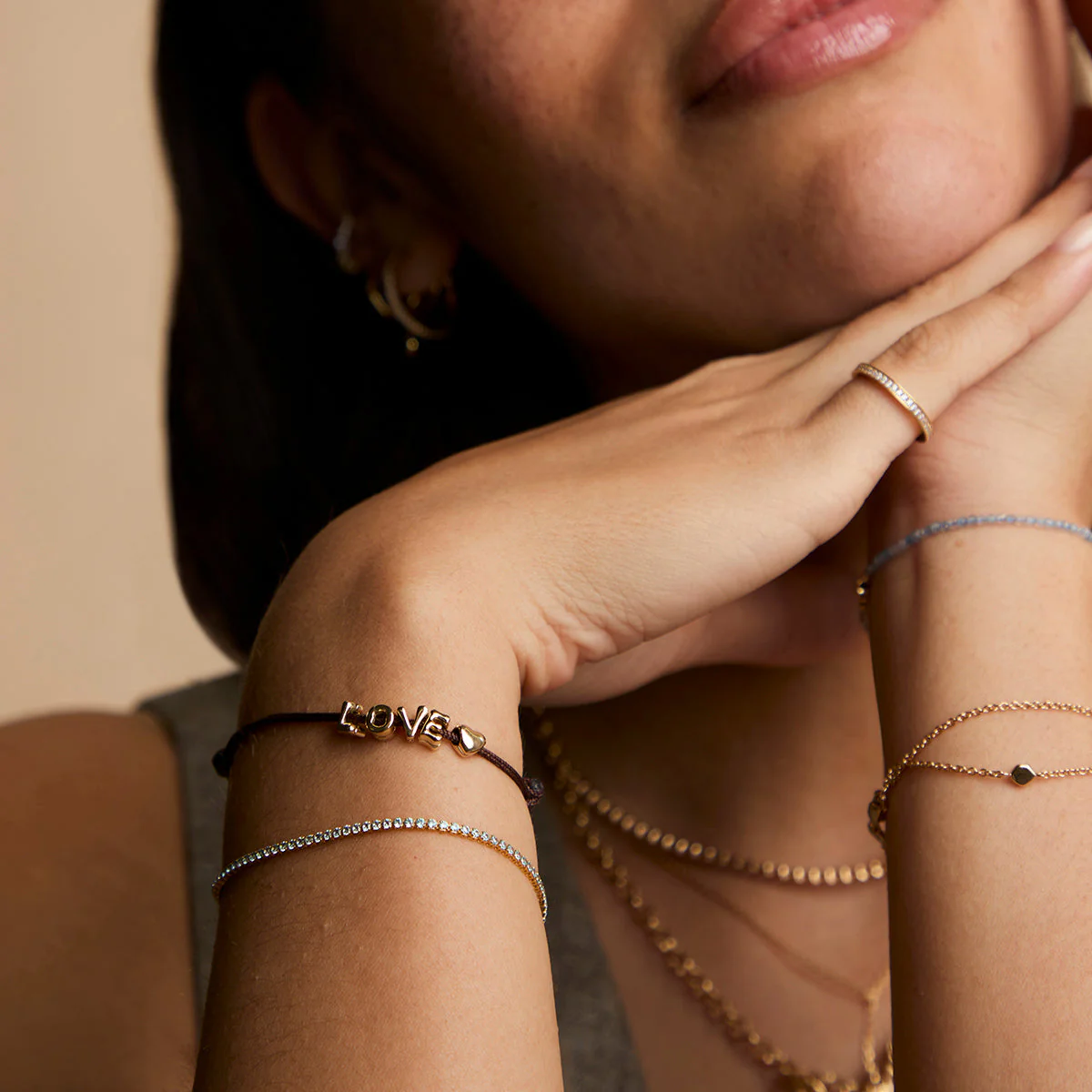 L Initial Click Charm in Solid Gold - Image 4