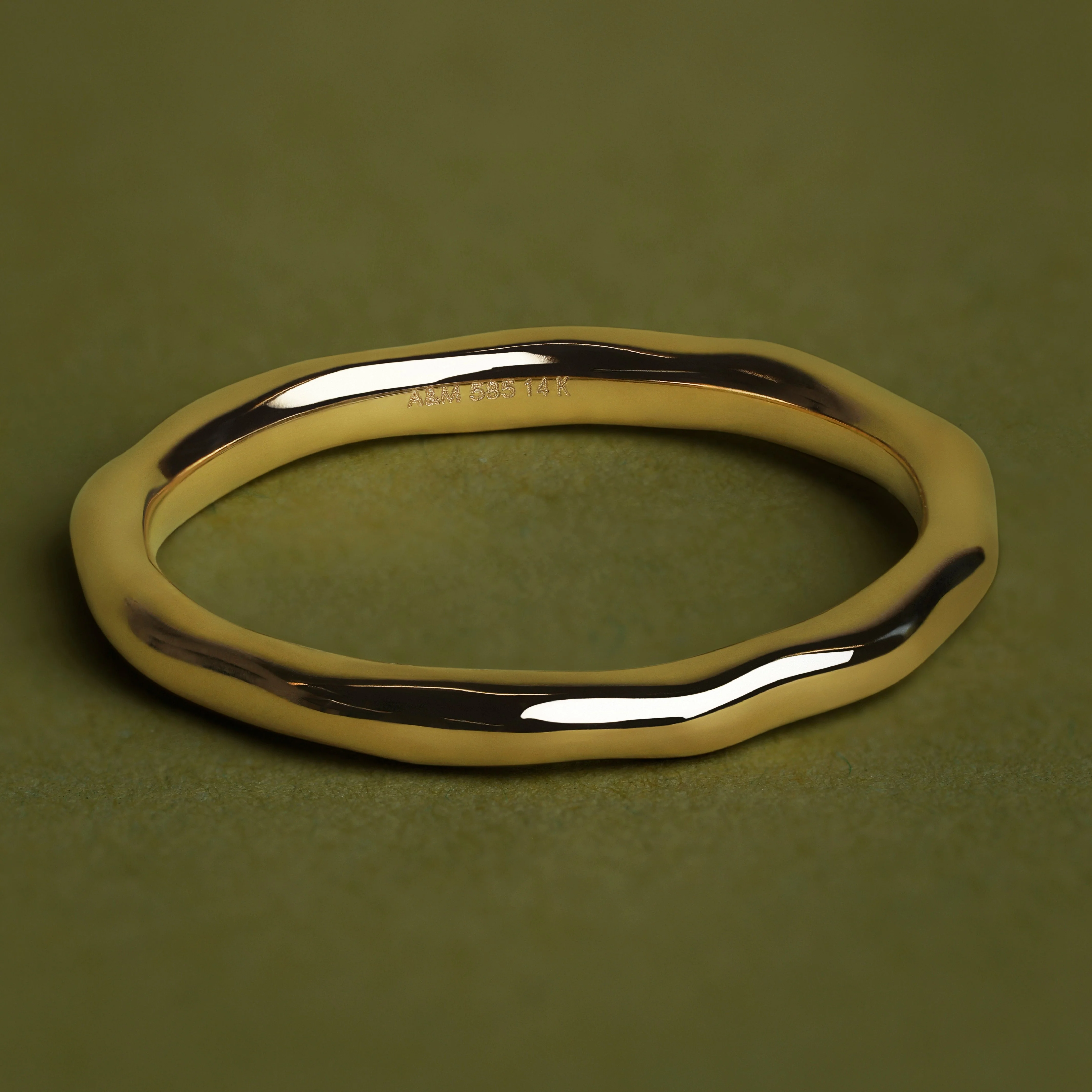 Molten Band Ring in Solid Gold - Image 8
