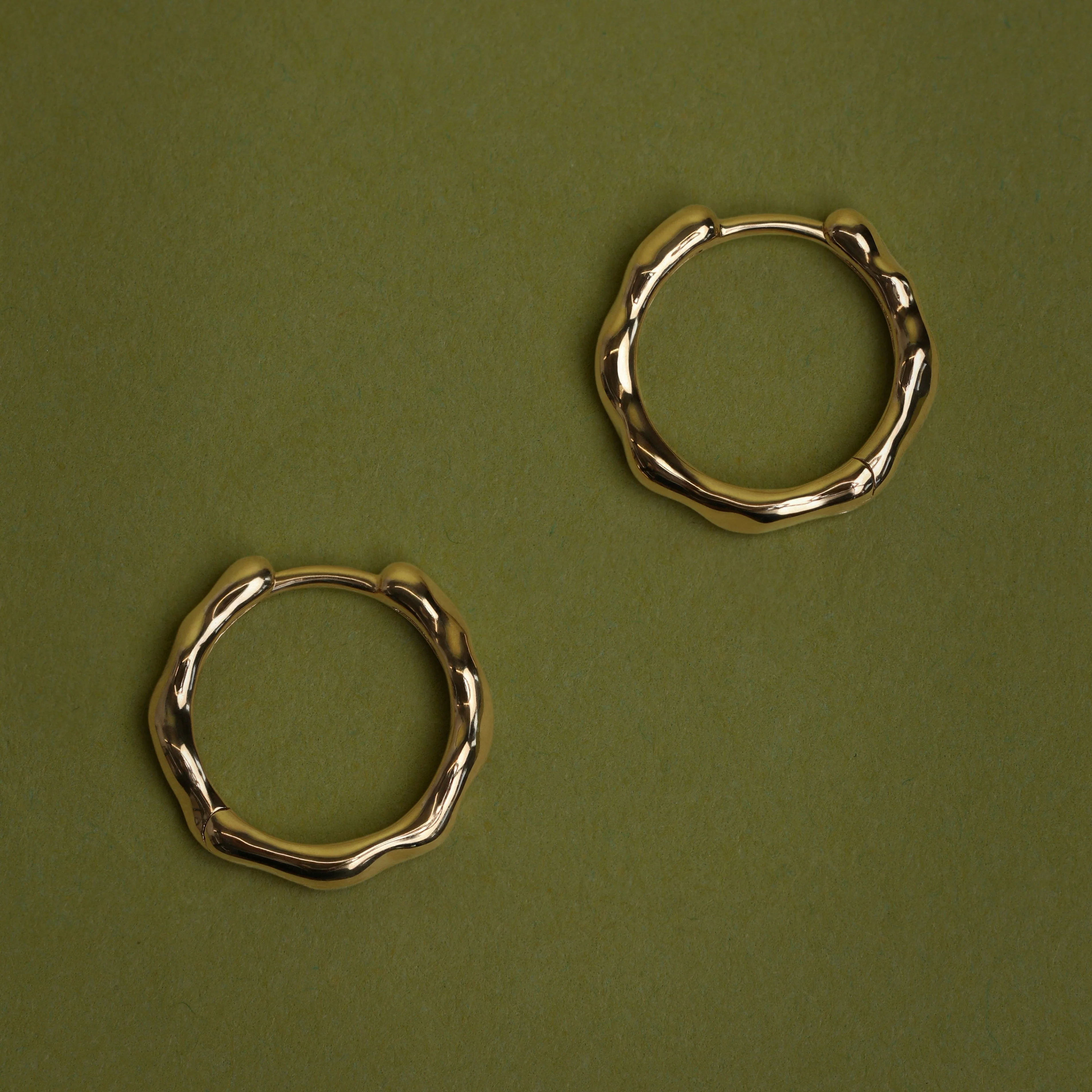 Molten Hoops in Solid Gold - Image 8