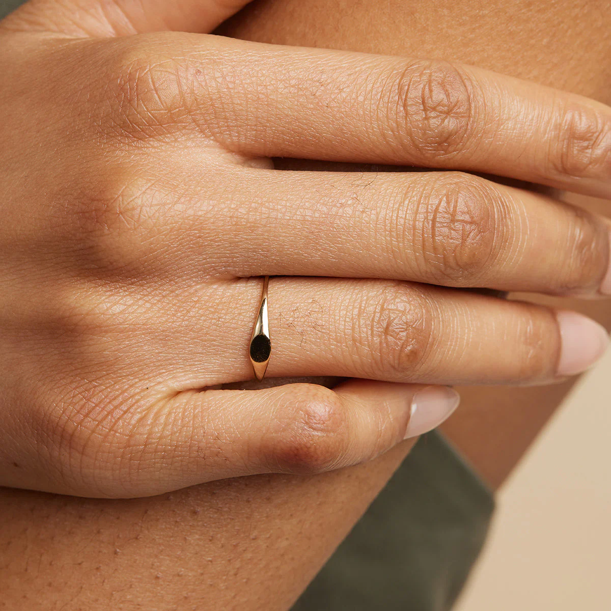 Signet Ring in Solid Gold - Image 2