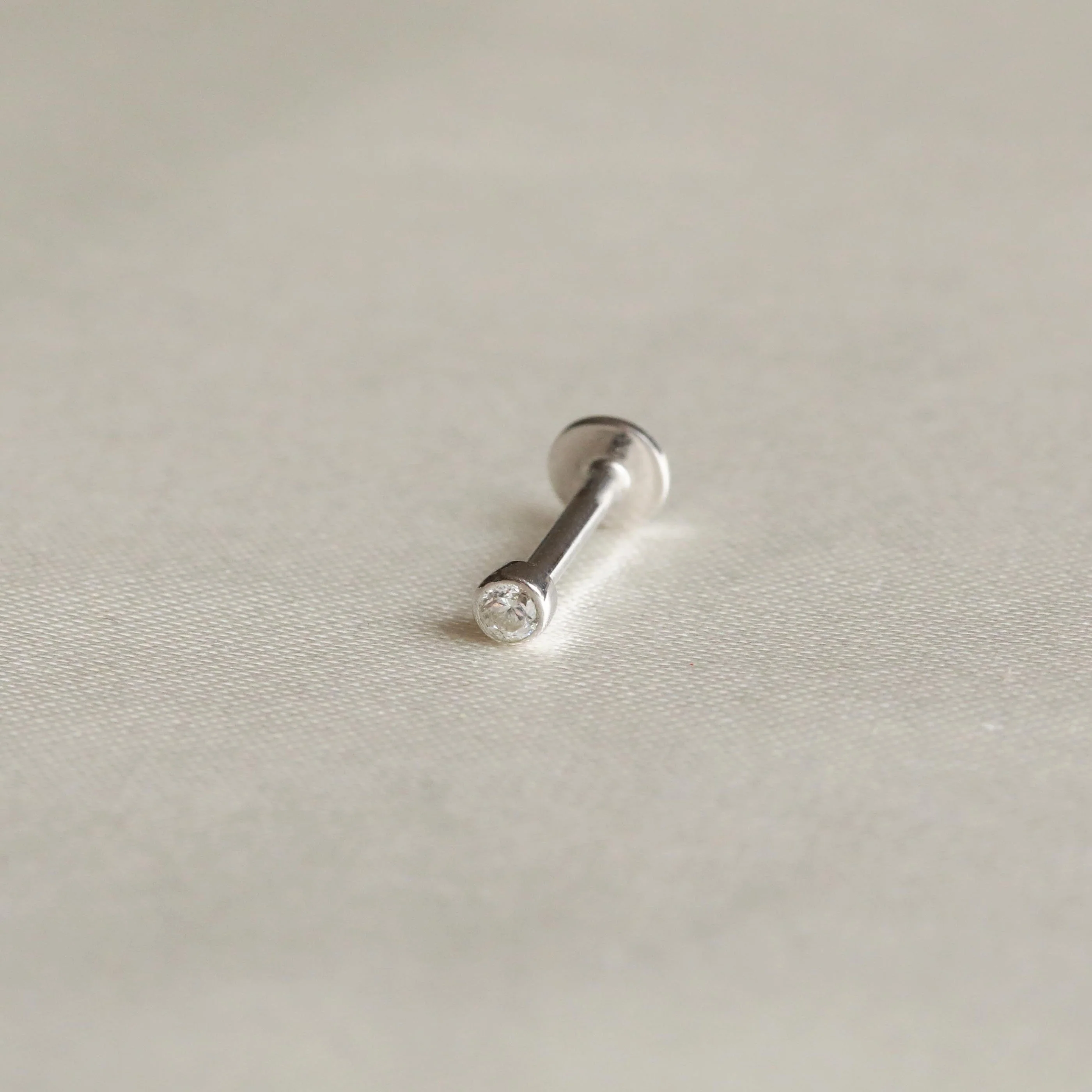 Solid White Gold Gem Piercing Stud - Image 4