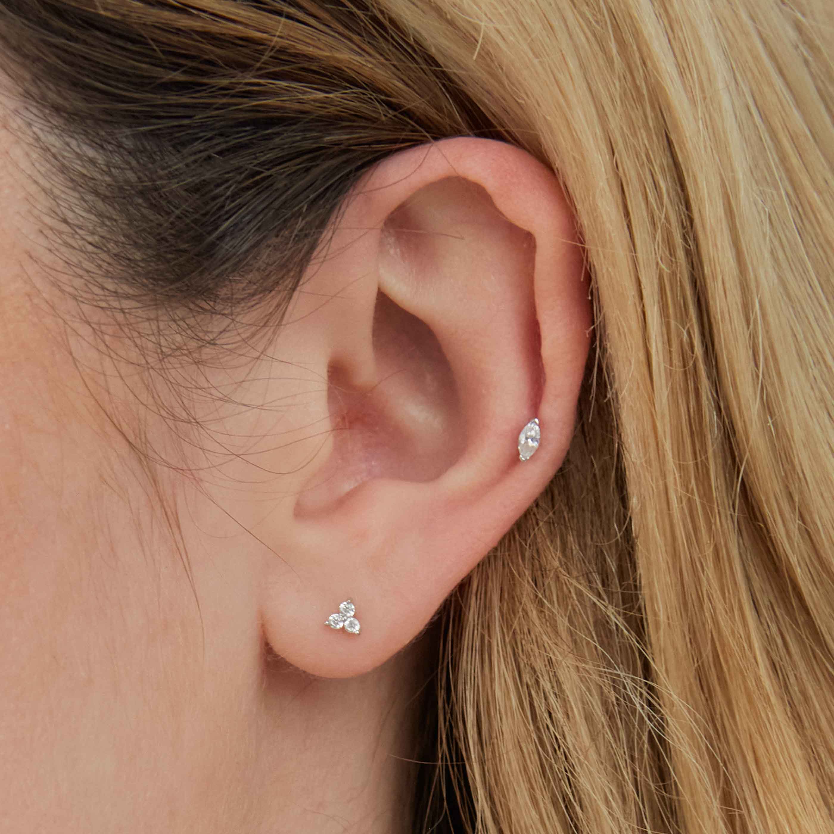 Topaz Marquise Piercing Stud 6mm in Solid White Gold - Image 3